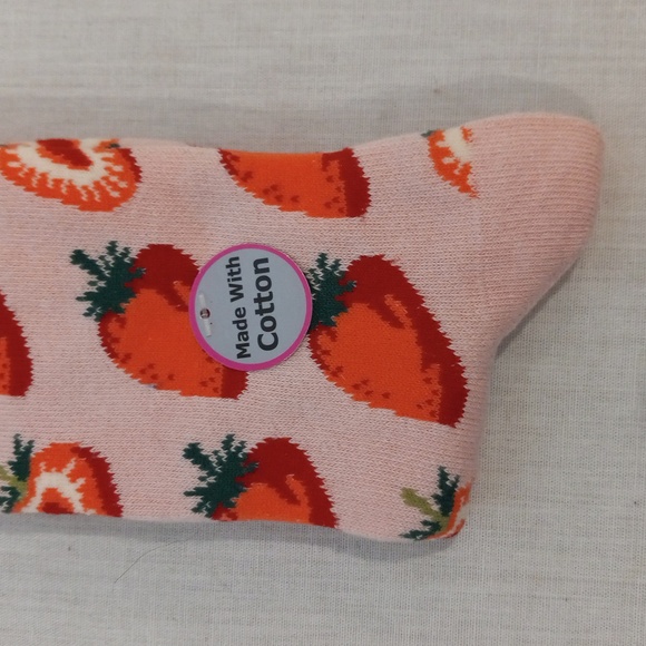 Women's Socks - Picture 3 of 6